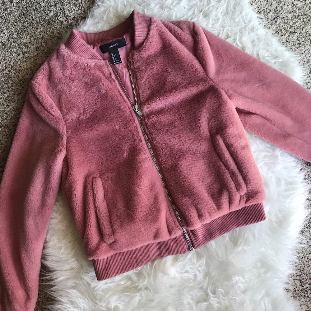 🎀 Super Soft Pink Bomber Jacket 🎀